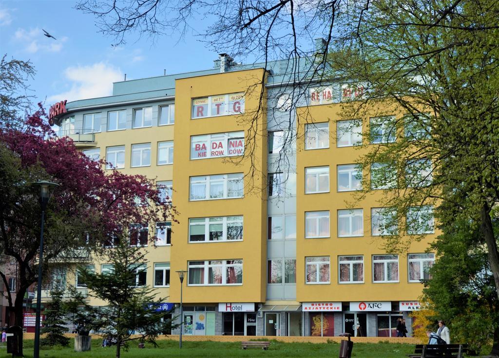 Hotel Kielce Kültér fotó